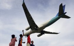 Pesawat Komersil Dilarang Terbang Mulai 24 April hingga 1 Juni