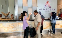 Khusus Januari, Nginap di Almadera Hotel Cuma Rp300 Ribuan Loh 