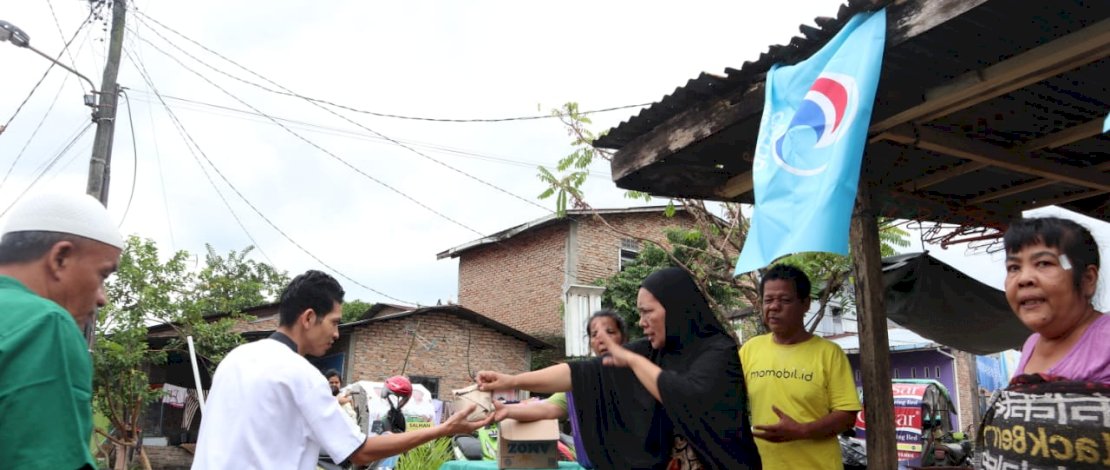 Suasana Dapur Berkah Gelora di Gang Asli, Kelurahan Kampung Baru, Kecamatan Medan Maimun.