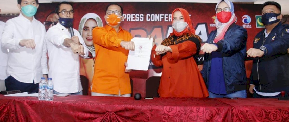 Warga hingga Aktivis Hukum &lsquo;Pasang Badan&rsquo; Bela Danny Pomanto