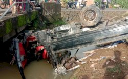 Panik Saat Dikejar Warga Kampung di Maros, Pikap yang Dikendarai Tiga Maling Terjun ke Irigasi, Satu Tewas