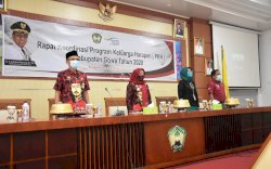 Pj Sekda Gowa Harap Pendamping PKH Lebih Kreatif dan Inovatif Bangun Kemitraan