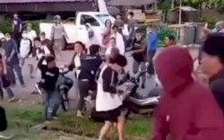 Klaim Menang, Konvoi Pendukung Ibas-Rio di Lutim Bentrok dengan Pendukung MTH-Budiman