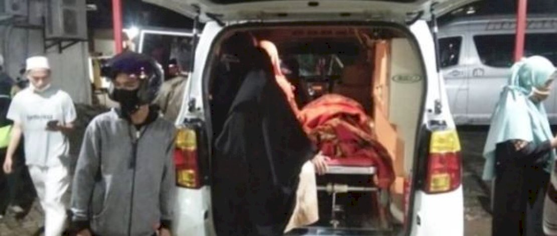 Ibu hamil meninggal setelah ditolak beberapa rumah sakit. 