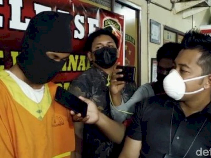 Lamarannya Ditolak, Pria Ini Sebar Video Syur Pacarnya