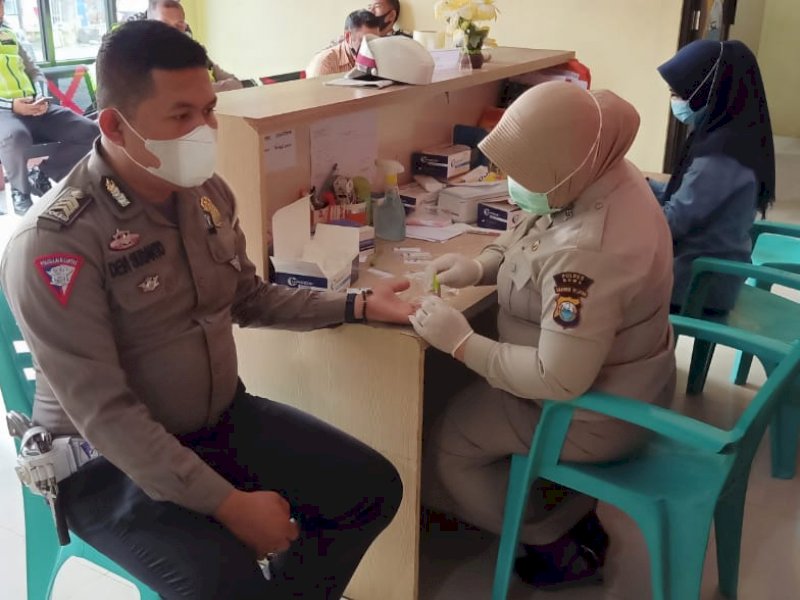 Personil Satlantas Polres Gowa Jalani Rapid Test, Ada yang Ditemukan Reaktif