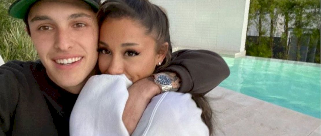 Ariana Grande dan Dalton Gomez