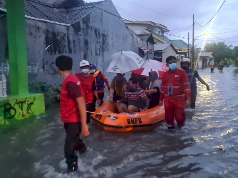 Pemkab Gowa Evakuasi Warga Terdampak Banjir