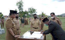 Akhir Tahun, Bupati Luwu Lantik Pejabat Eselon II, III dan IV