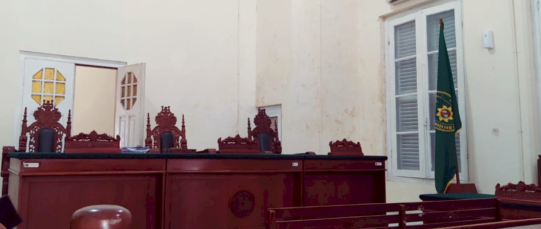 Salah satu ruang sidang di PN Makassar.