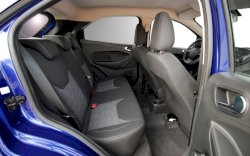 6 Cara Menghilangkan Bau Karpet Mobil