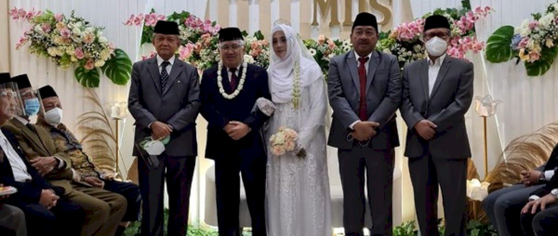 Foto-foto pernikahan Din Syamsudin dengan Rashda Diana.