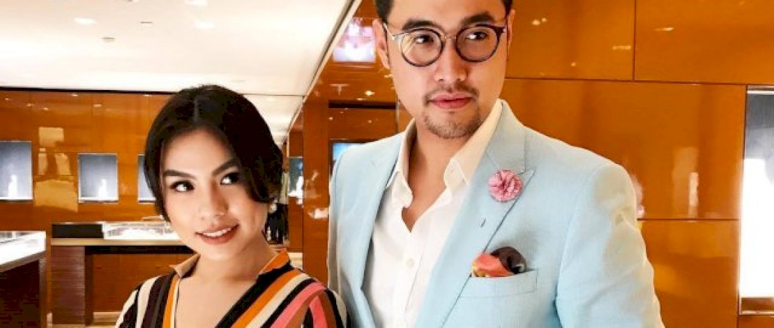 Richard Muljadi dan Istrinya.