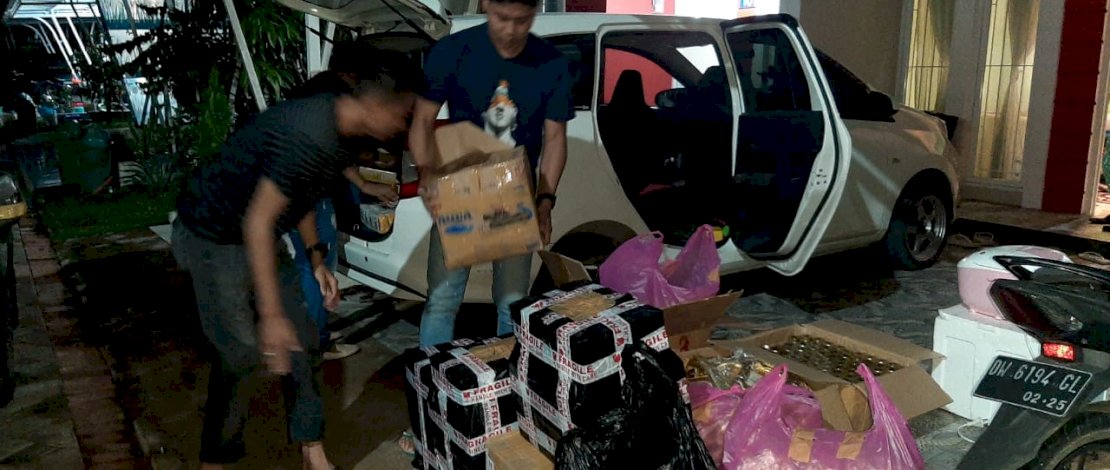 Kosmetik ilegal yang disita.