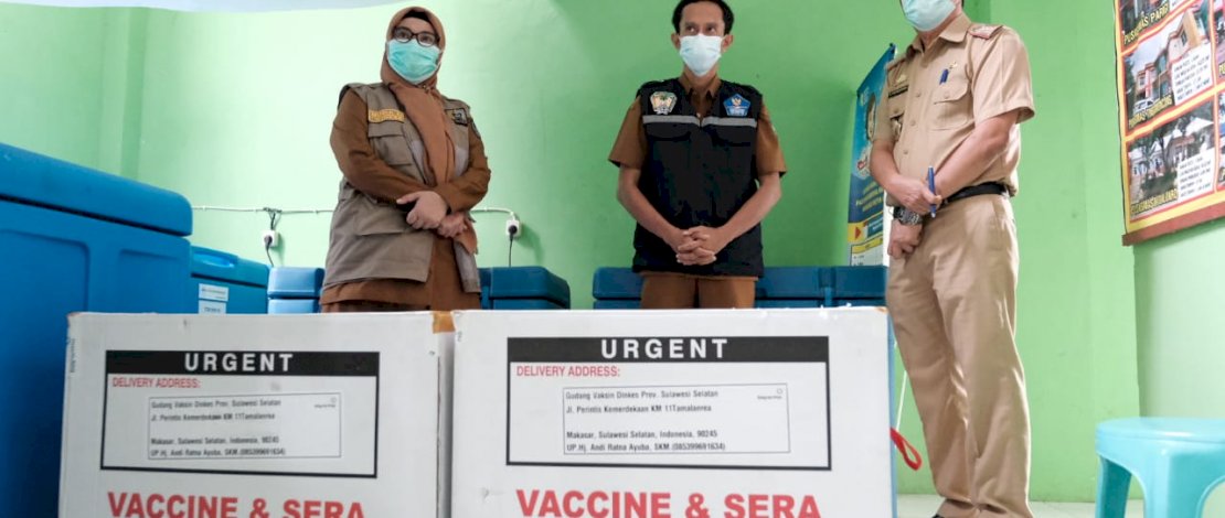 Vaksin Covid-19 sudah tiba di Gowa. Siap digunakan pada 14 Januari mendatang.