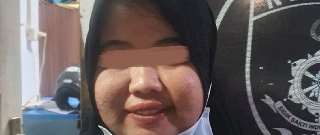 Pelaku dan barang bukti yang diamankan.