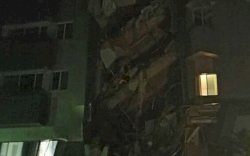 Kantor Gubernur Sulbar dan Hotel Maleo Ambruk Akibat Gempa Magnitudo 6,2