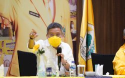 Airlangga Minta Taufan Pawe Bergerak Cepat Bantu Korban Gempa Sulbar