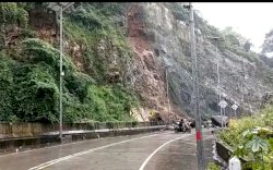 Pattunuang Longsor, Jalur Lama Dibuka, Kapolres Maros: Sebaiknya Pengguna Jalan Makassar-Bone Lewat Buludua Barru