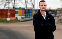 Pria ini Tak Sengaja Buang Ribuan Bitcoin, Panik Setelah Nilainya Mencapi Rp4 Triliun