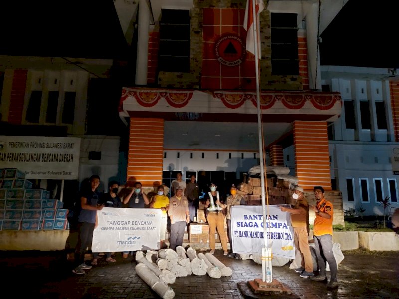 Peduli Bencana Alam, Mandiri Salurkan Bantuan Darurat Bagi Para Korban
