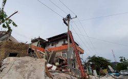 528 Gardu Listrik Terdampak Gempa Mamuju dan Majene Sulbar Kembali Menyala