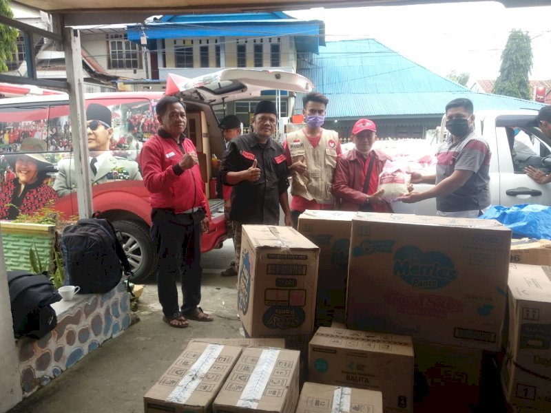 PDI Perjuangan Sulsel salurkan Bantuan 3,5 Ton Beras ke Sulbar