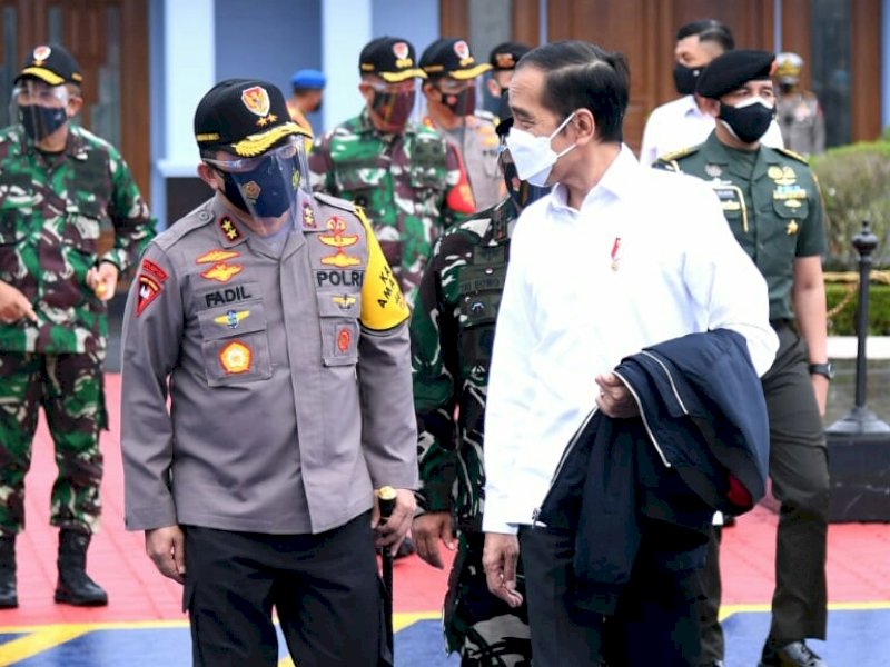 Ibu Meninggal, Kapolda Metro Jaya Terbang ke Makassar Usai Antar Presiden Jokowi ke Bandara Halim