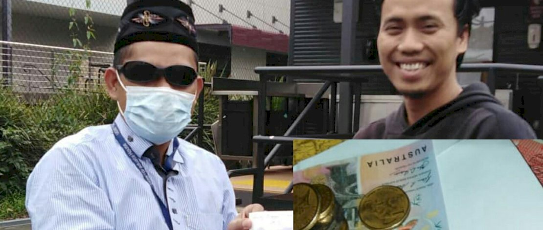 Sumbangan mahasiswa Indonesia di Australia untuk gempa Sulbar, diserahkan kepada Haidir Fitra Siagian, mahasiswa Australia asal Indonesia.