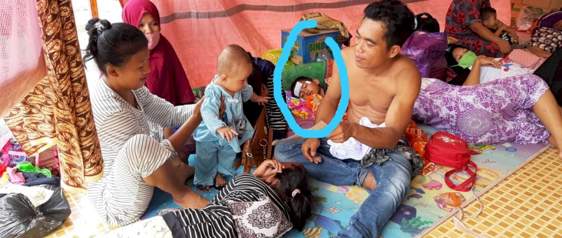 Pengungsi asal Desa Mekkatta, Kecamatan Malunda, Kabupaten Mejene, Sulbar di Tinambung, Polman. (Foto-foto: Relawan KOPEL Indonesia)