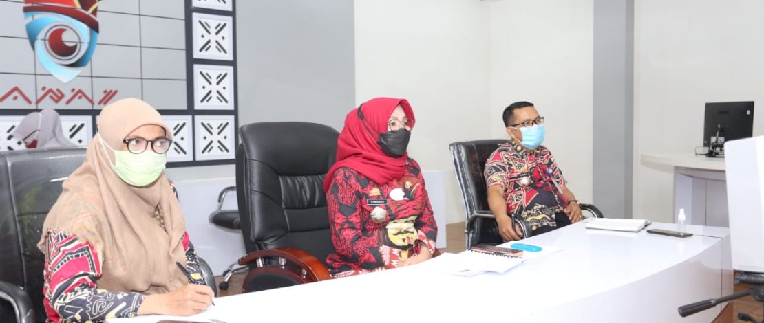 Rapat virtual RDTR yang dihadiri Plt Sekda Gowa, Hj Kamsina.