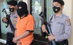 Mantan Anggota DPRD Bantah Cabuli Putrinya, "Hanya Lepas Rindu Kok"