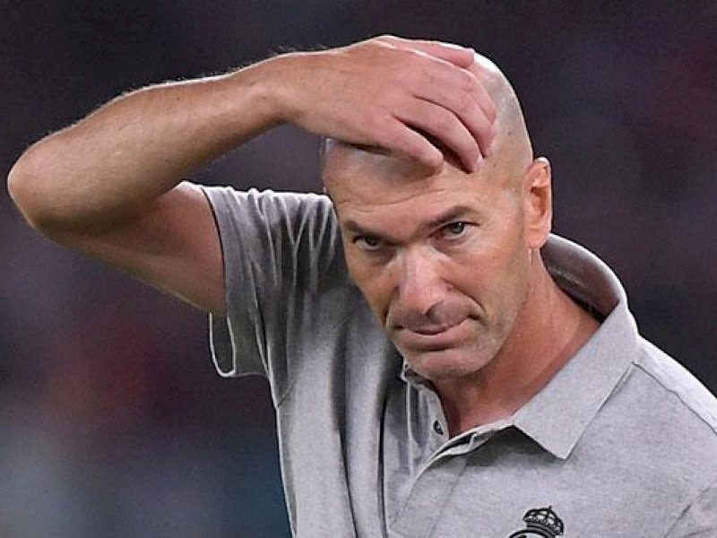 Pelatih Madrid Zinedine Zidane Positif Covid-19