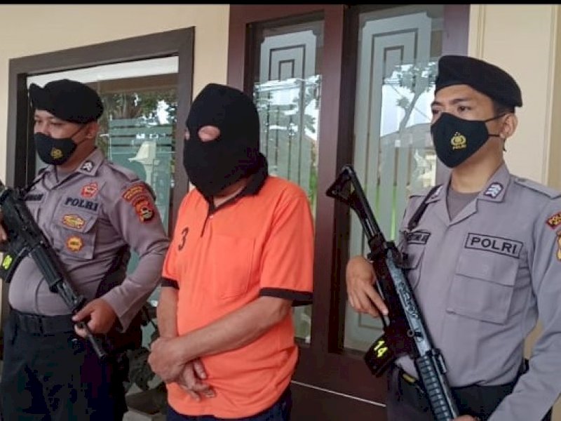 Eks Anggota DPRD Ternyata Nyaris Cabuli Anak Gadisnya yang Lain