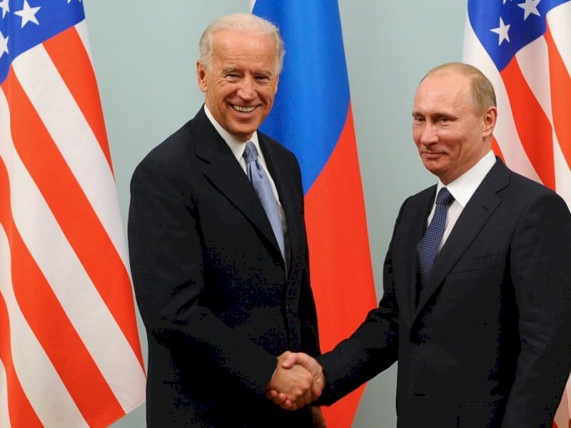 Presiden Putin Siap Mengadakan Pembicaraan Dengan Joe Biden