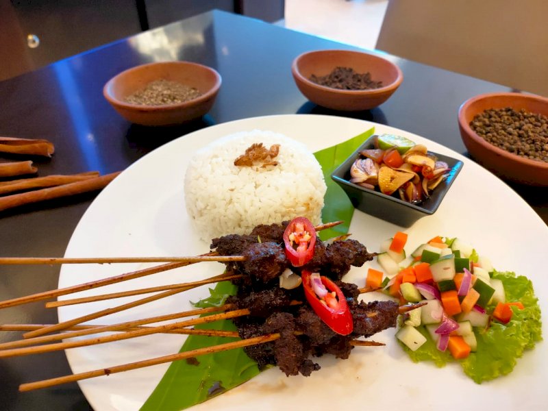 Hadirkan “Bed Menu”, Promo Terbaru Hotel Aston Makassar