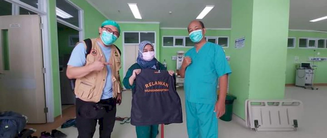 Relawan Muhammadiyah di lokasi bencana gempa bumi Sulbar.