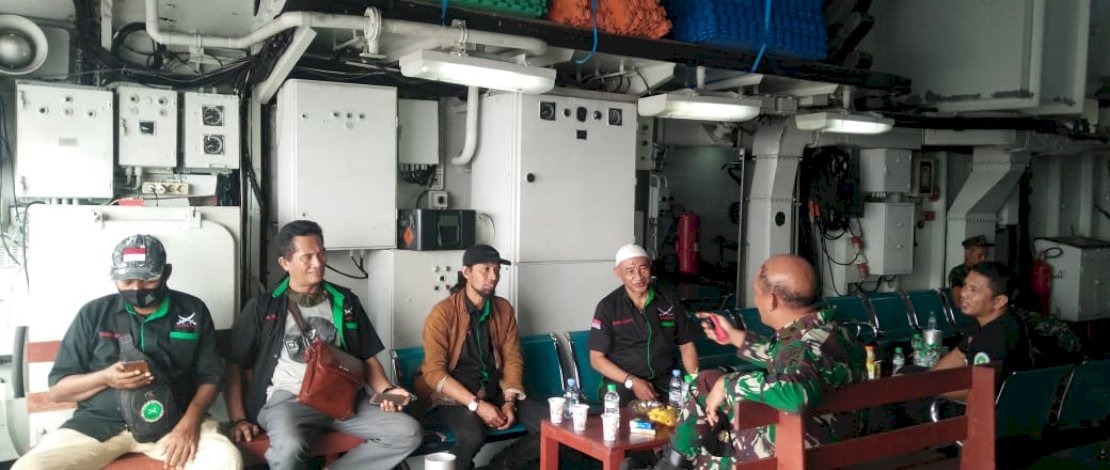 BANTU KORBAN GEMPA SULBAR. Dewan Pimpinan Pusat (DPP) Ormas Laskar 99 Bawakaraeng mengirim tim relawan 02 Macan Kebo untuk membantu TNI AL menangani logistik bantuan bencana alam di Sulbar