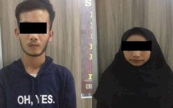 Polisi Menyamar Sebagai Pelanggan, Bisnis Prostitusi Online Pasutri Ini Terbongkar