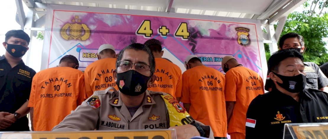 Suasana konferensi pers pengungkapan kasus narkoba di Mapolres Parepare.