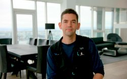 Miliarder AS Borong Penerbangan SpaceX untuk Mengelilingi Bumi