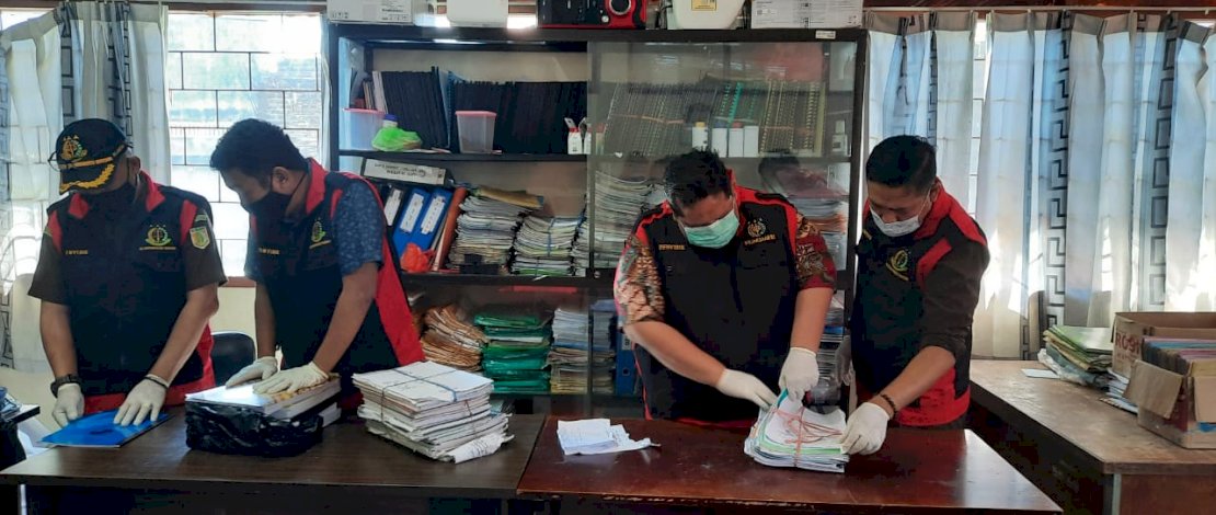 Kejari Geledah Kantor Disnaker Parepare