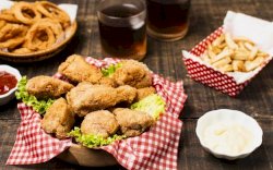 Terlalu Banyak Makan Gorengan Saat Buka Puasa Memicu Kanker