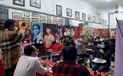 RPG Reses di Kecamatan Makassar, Masyarakat Pertanyakan Kapan Kami Divaksin