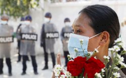 Militer Myanmar Blokir Twitter dan Instagram untuk Mengekang Protes