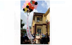 Kaum Millenial Usia 17 Tahun Dapat Kado e-KTP dari Bupati Takalar