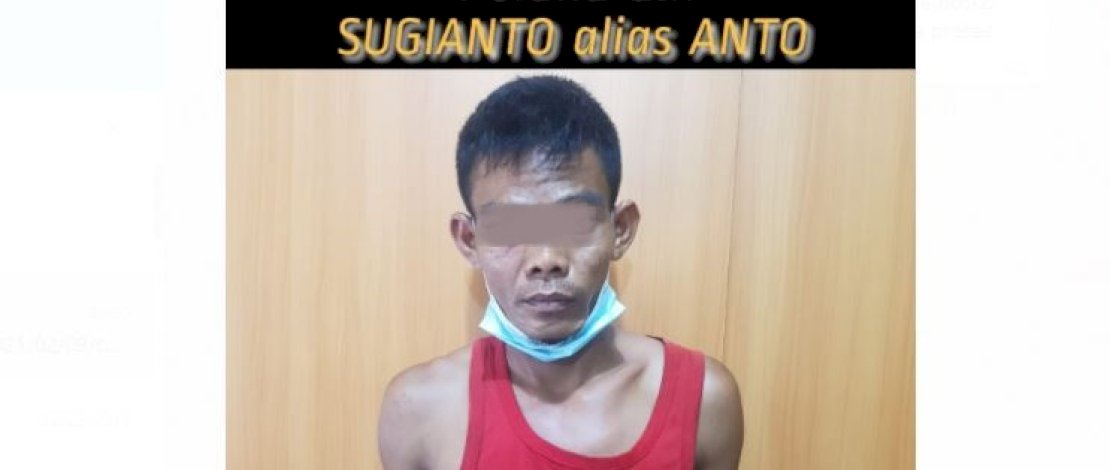 Anto saat diamankan Resmob Polres Parepare dan Resmob Polres Bone, beserta barang bukti. 