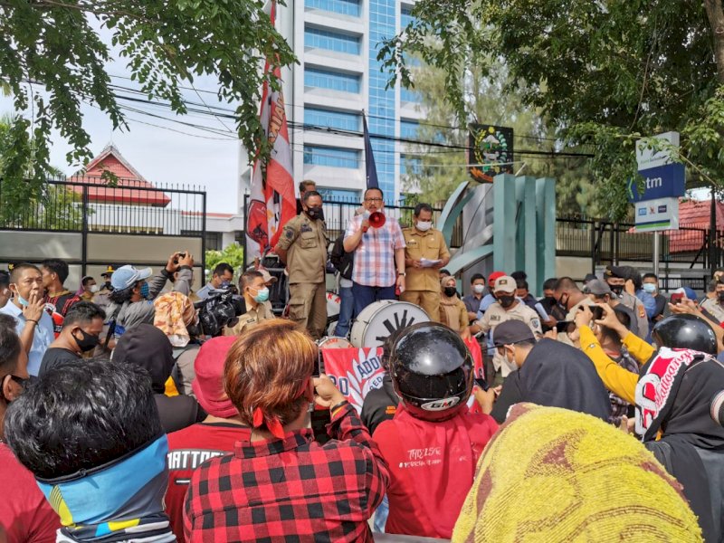 Ni'matullah Tegaskan Komitmen DPRD Sulsel Kawal Pembangunan Stadion Mattoanging