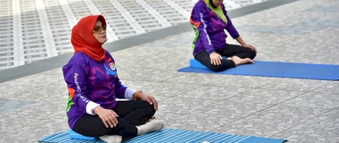 Lies F Nurdin: Yoga Olahraga Pilihan di Tengah Pandemi