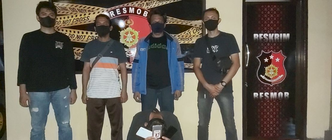 Pelaku saat ditangkap Resmob Polres Parepare.
